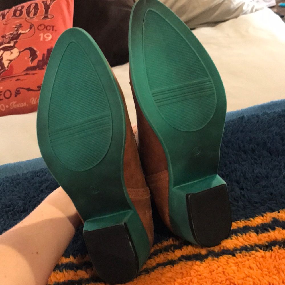 Booties - Picture 3 of 4
